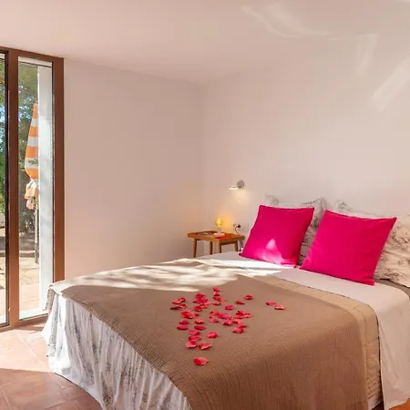 Sandra By Danlux Invest Tatil Evi