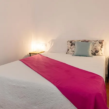 Sandra By Danlux Invest Vakantiehuis *